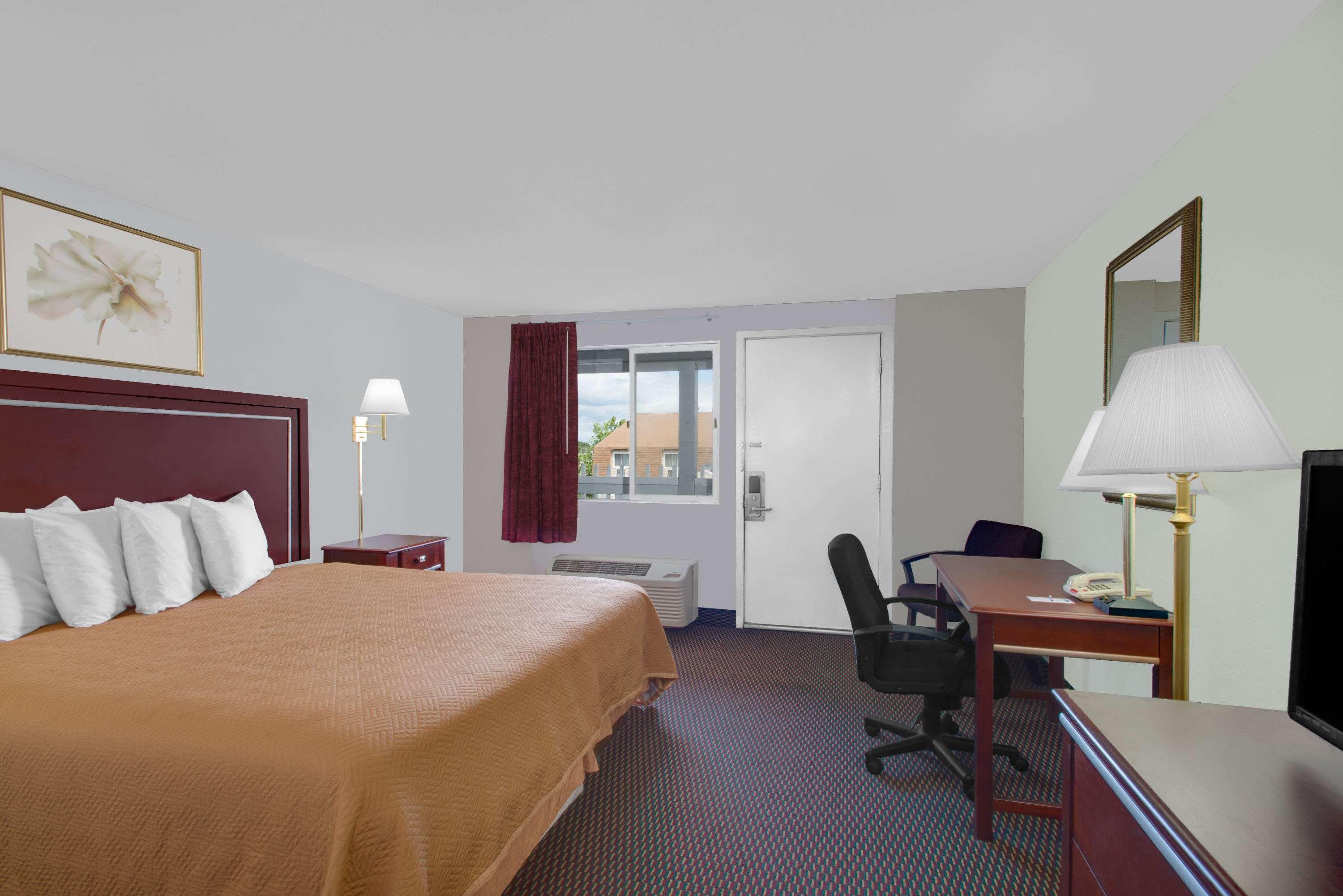 بانجور Queen City Inn المظهر الخارجي الصورة