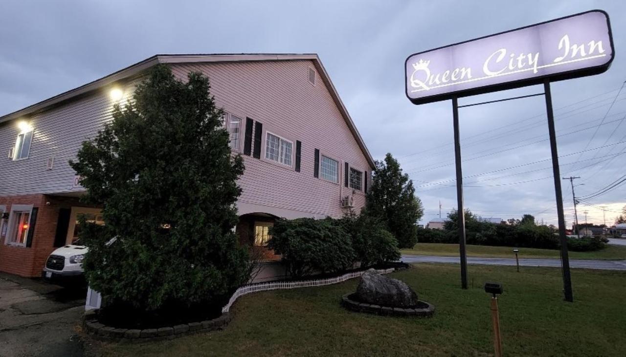 بانجور Queen City Inn المظهر الخارجي الصورة