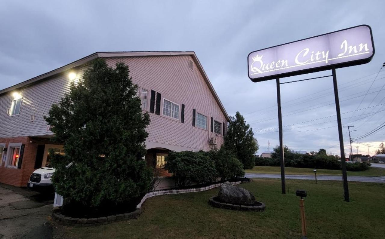 بانجور Queen City Inn المظهر الخارجي الصورة